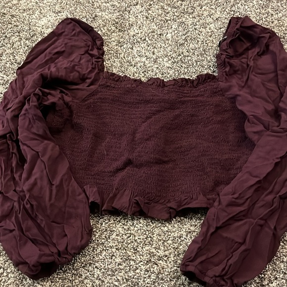 Cropped tie up long sleeve - Picture 2 of 2